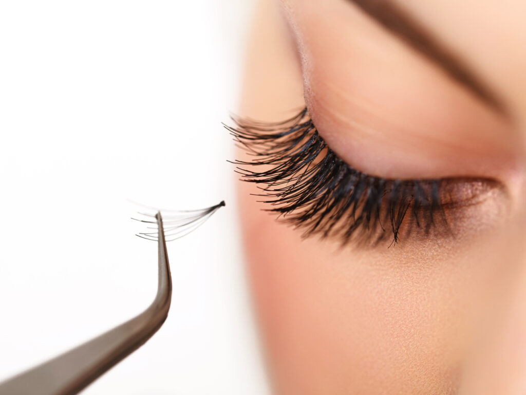 what to know about eyelash extensions, time, long, lashes, day, natural, wear, water, mascara, technician, glue, curl, makeup